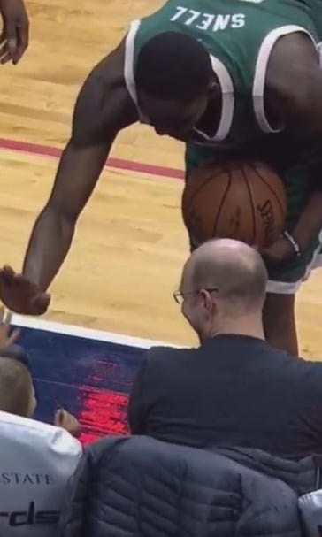 Bucks-Wizards Twi-lights: Snell gives tiny fan a big high-five